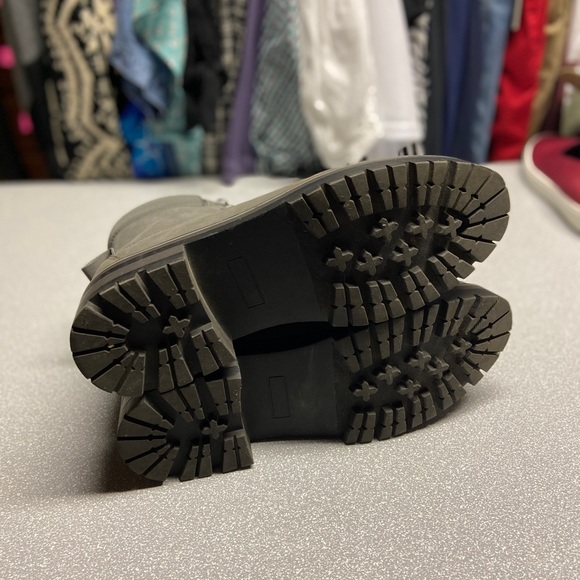 Just Fab Cristen Combat Gray Booties - Picture 5 of 6